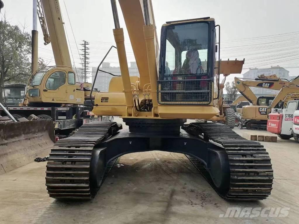 Komatsu PC 300 Escavadeiras de esteiras