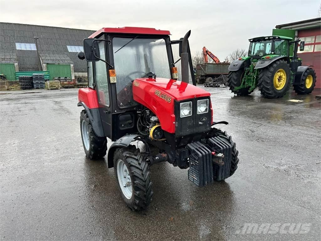 Belarus MTS 320 Tratores Agrícolas usados