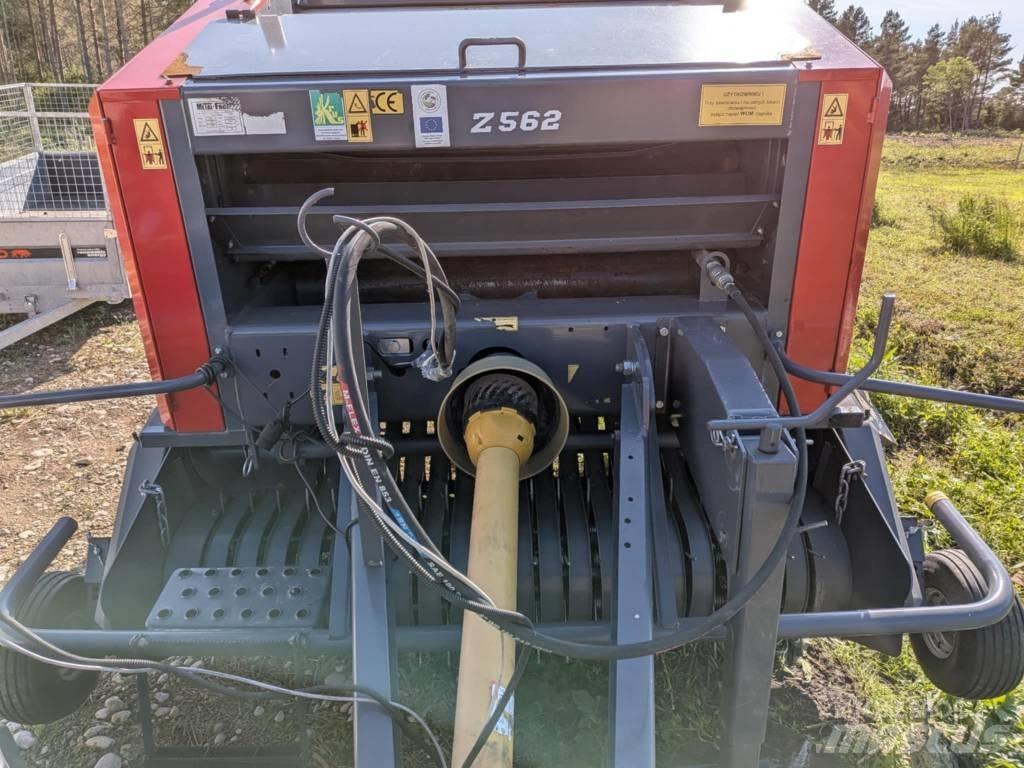 Metal-Fach Z562 Enfardadeira de rolos