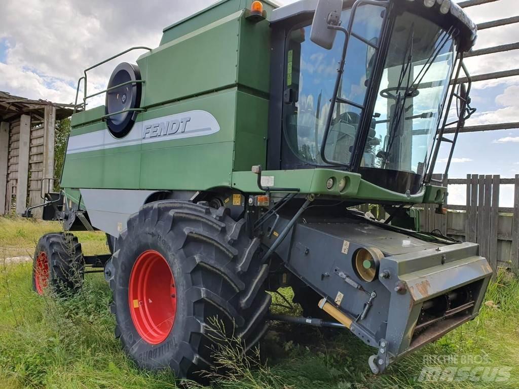 Fendt 5220 E Ceifeiras debulhadoras
