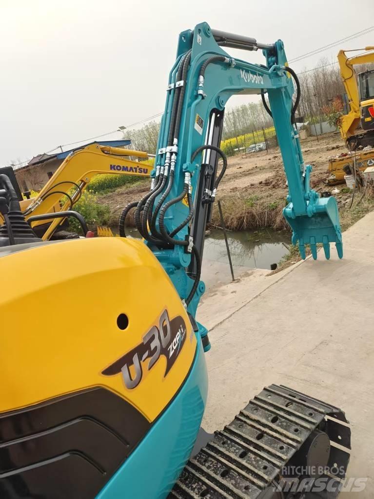 Kubota U 30 Miniescavadeiras