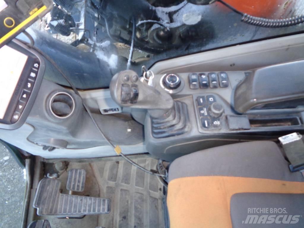 Doosan DX 235 Escavadeiras de esteiras