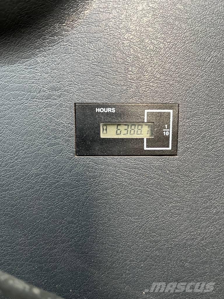 Hyundai HX 145 LCR Escavadeiras de esteiras