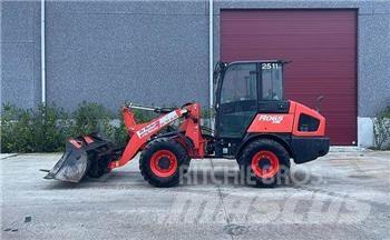 Kubota R065 Carregadeiras de rodas