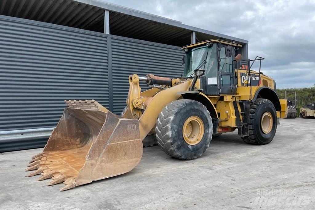 CAT 972M Carregadeiras de rodas