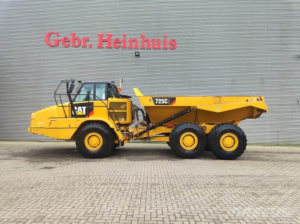 CAT 725 C2 6x6 Caminhões articulados
