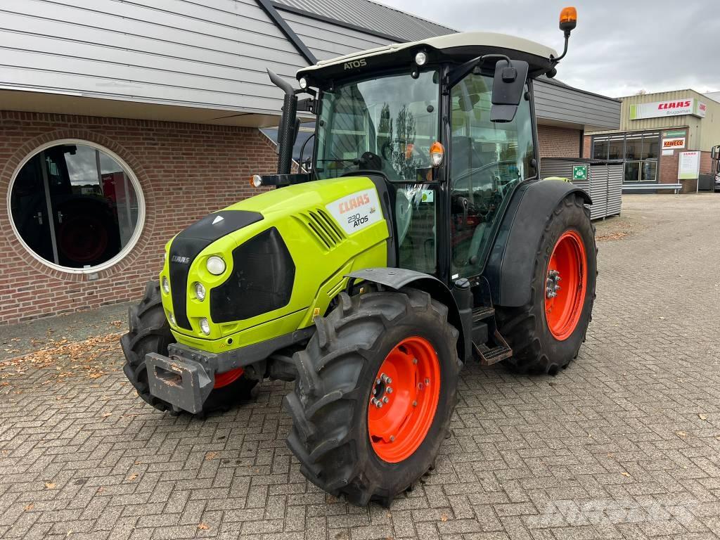 CLAAS Atos 230 Tratores Agrícolas usados