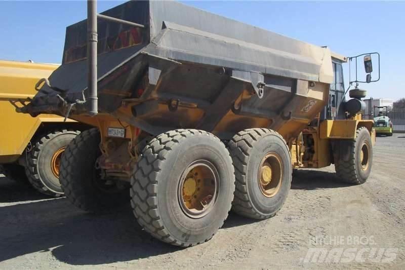 Bell B20C 6X4 Camiões-cisterna