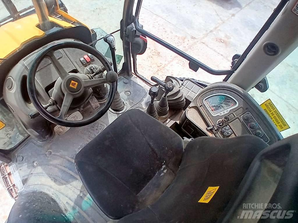 JCB 3 CX 4 T Retroescavadeiras