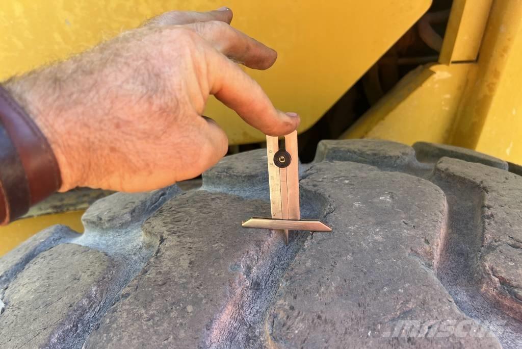 CAT 938 G Carregadeiras de rodas