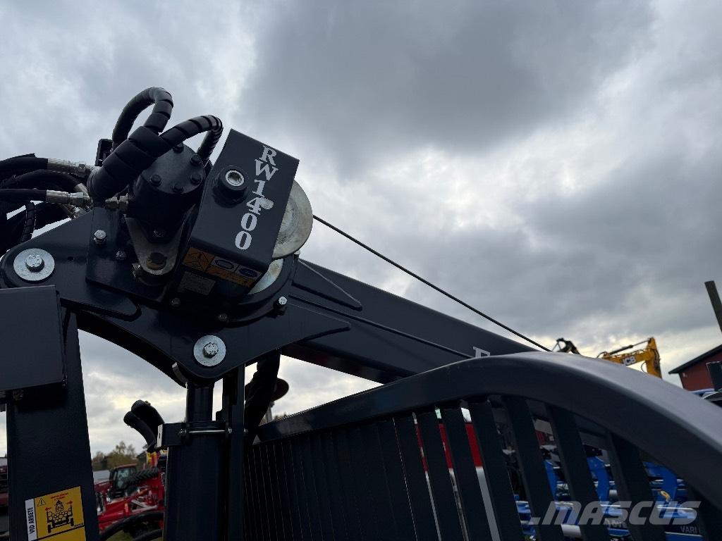 Farma T9 DS 6,7 kran Reboques Florestais