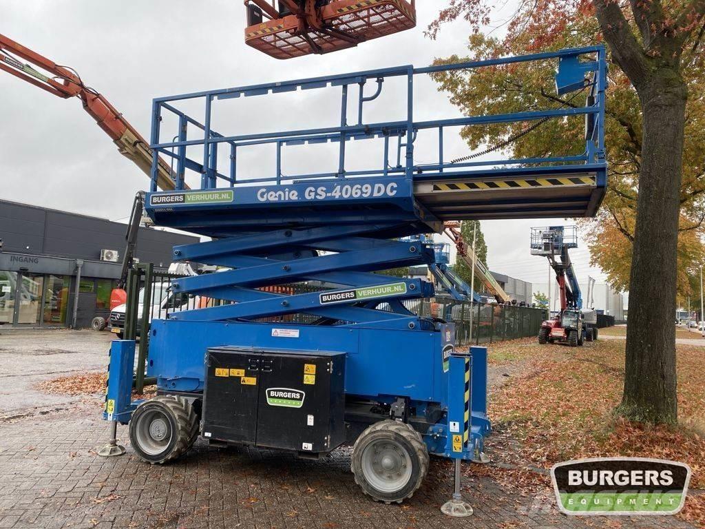 Genie GS4069 DC Elevadores de tesoura