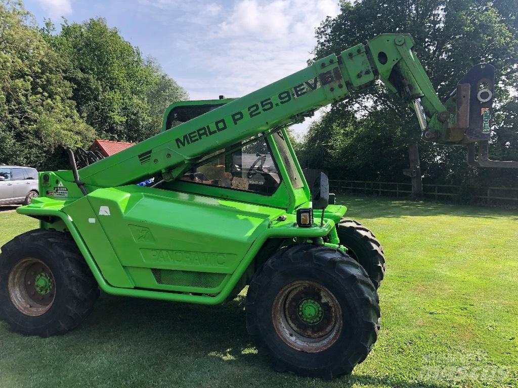Merlo P25.9 Manipulador telescópico