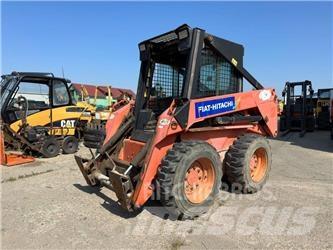 Fiat-Hitachi SL55B Minicarregadeiras
