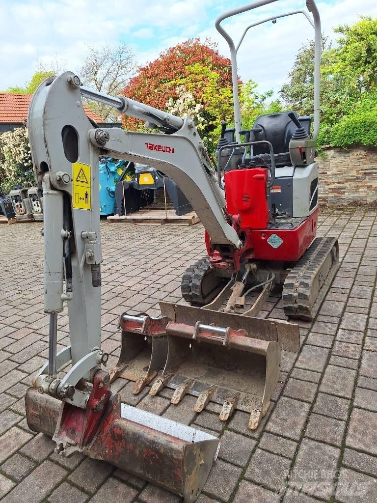 Takeuchi TB 210 R Miniescavadeiras