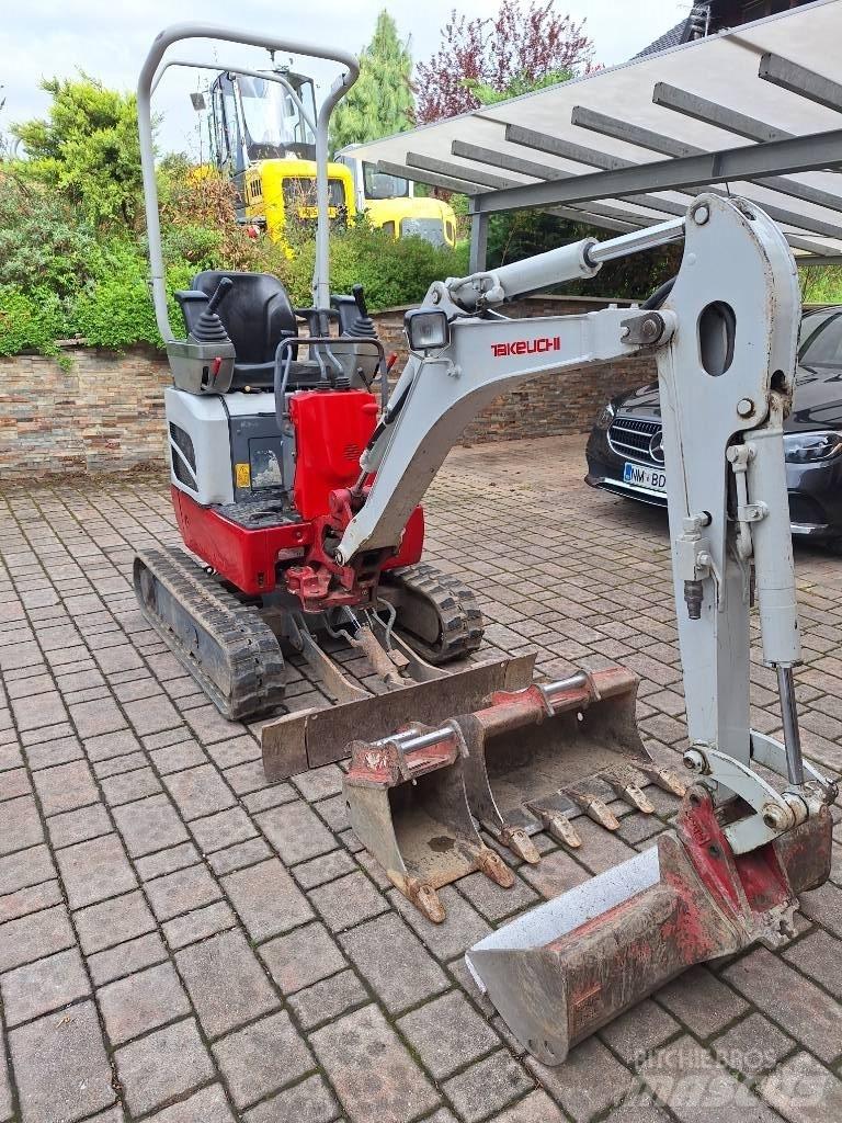 Takeuchi TB 210 R Miniescavadeiras