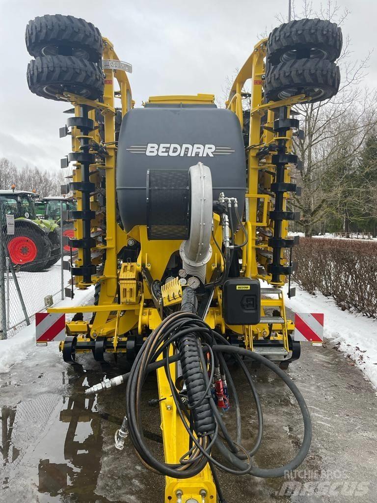 Bednar Omega 8000 FL Perfuradoras combinadas