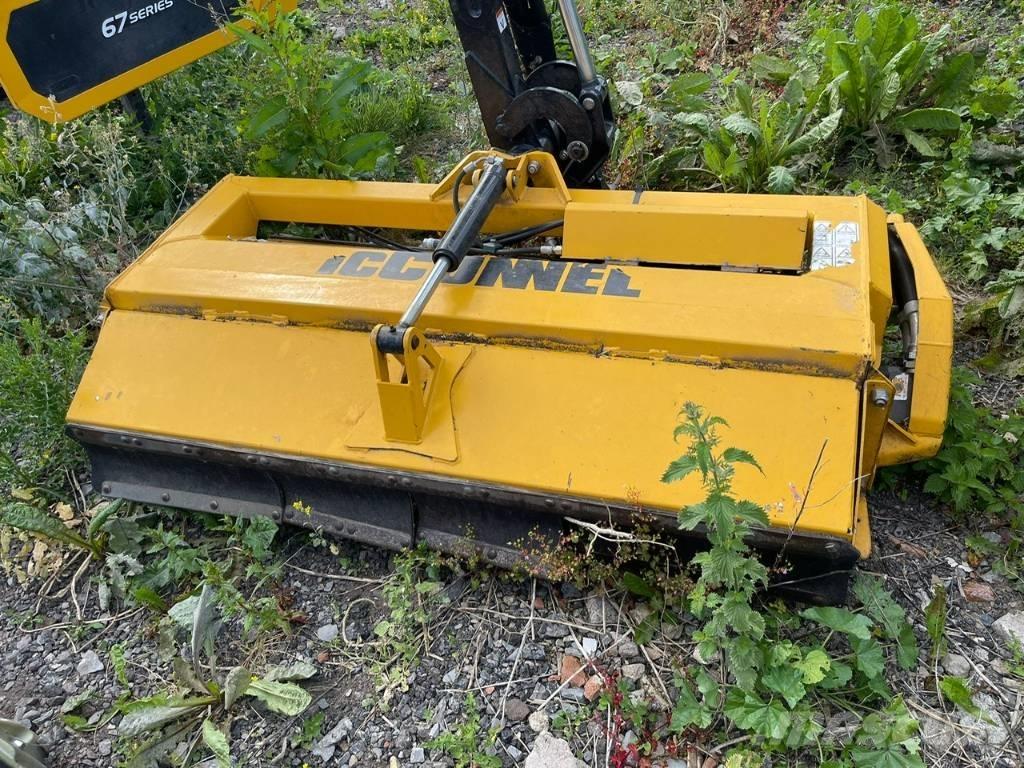 McConnel PA6567T Corta-Sebes