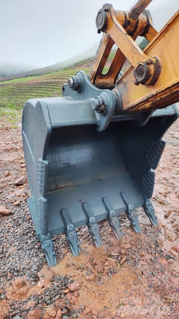CASE CX220C Escavadeiras de esteiras