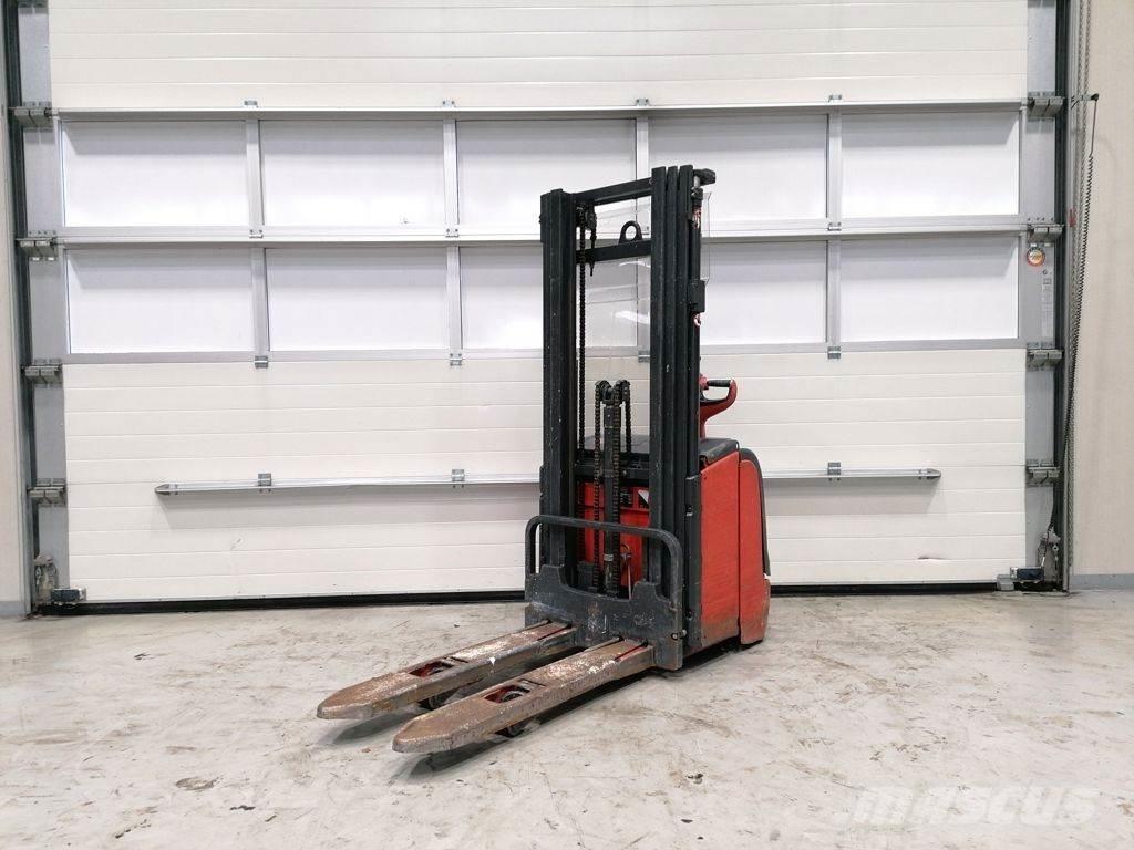 Linde L14 Empilhador para operador externo