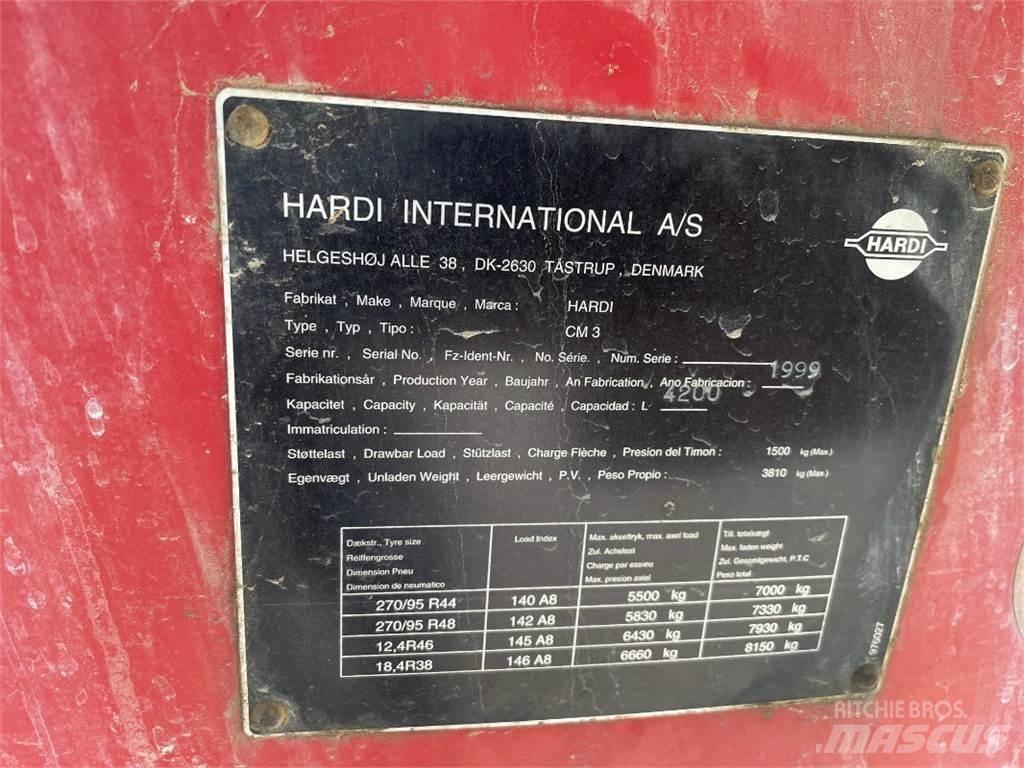 Hardi CM 3 Pulverizadores rebocados