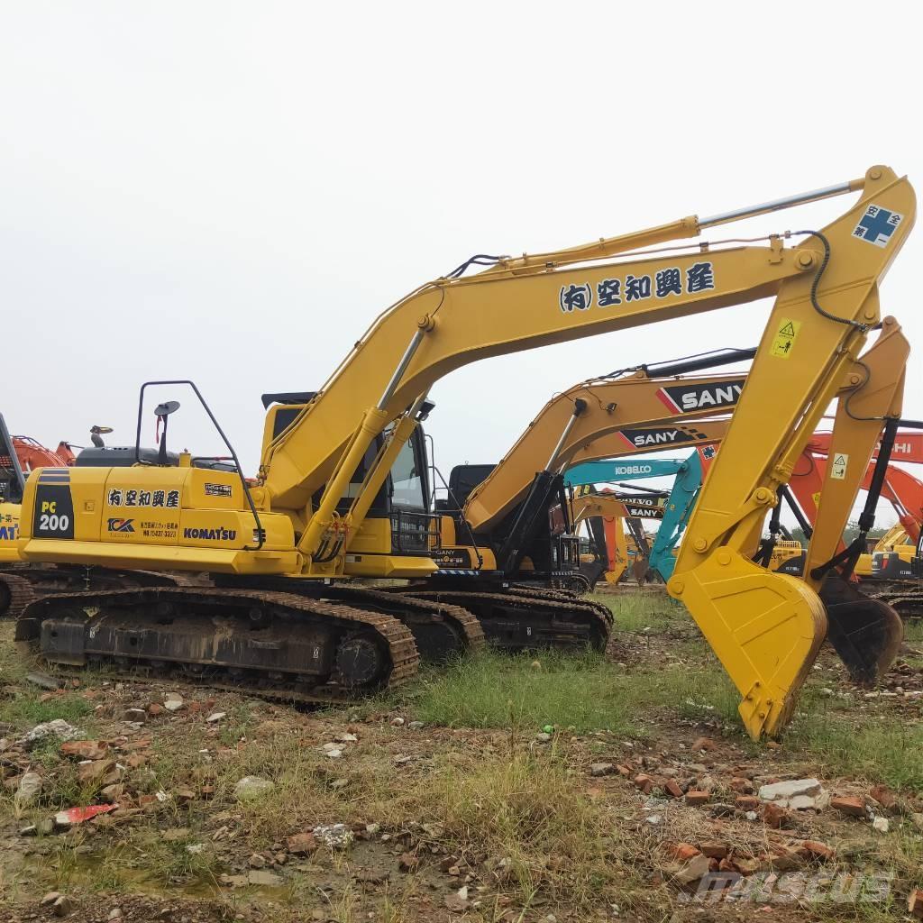 Komatsu PC200-8 Escavadeiras de esteiras