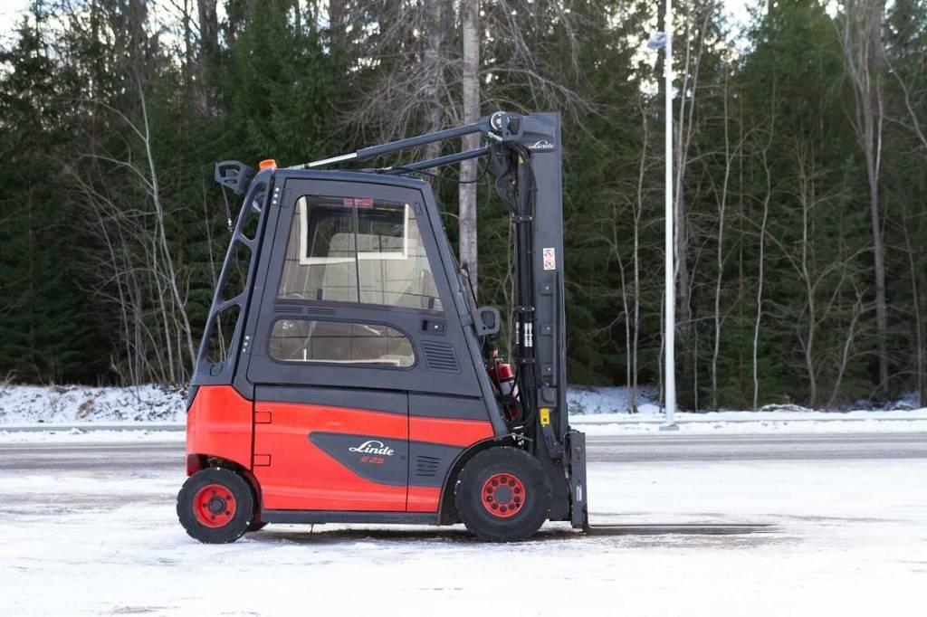 Linde E 25 Empilhadores eléctricos