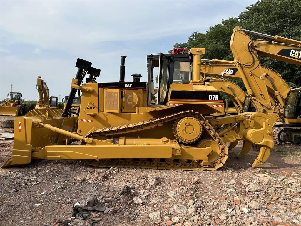 CAT D 7 R Dozers - Tratores rastos