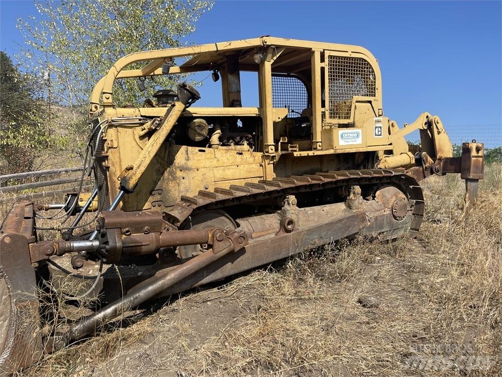 CAT D8H Dozers - Tratores rastos