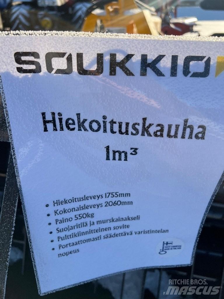 Soukkio HK 1.0m^3 Espalhadores de areia e sal
