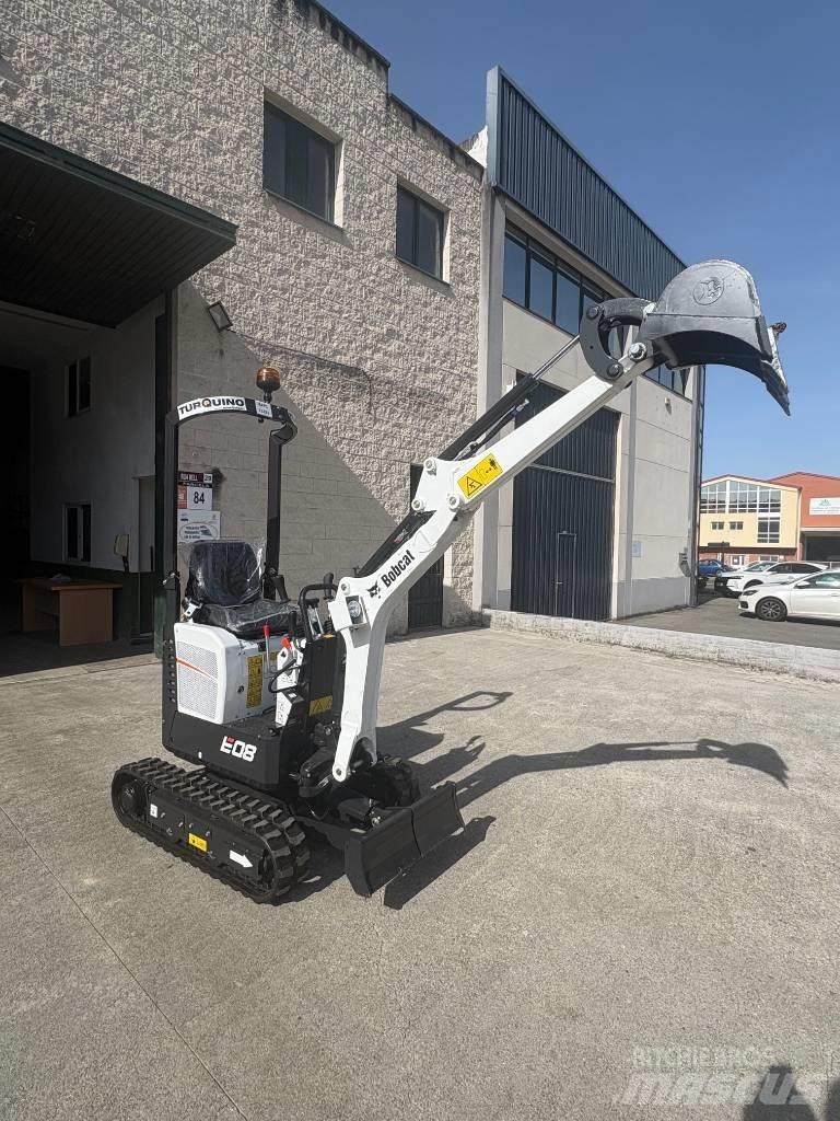 Bobcat E 08 Miniescavadeiras