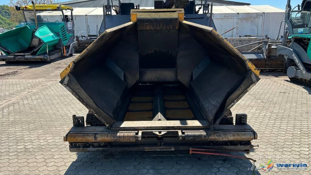 Volvo ABG TITAN 5820 Espalhadoras de asfalto