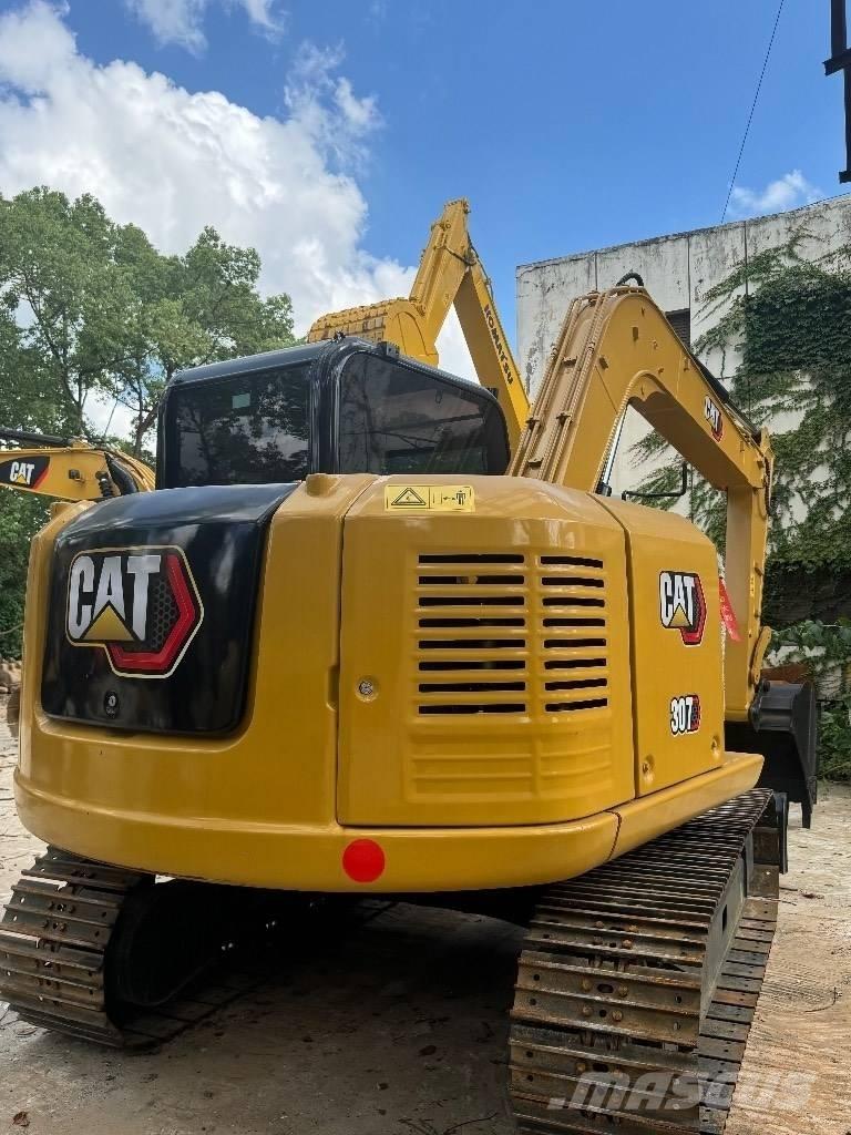 CAT 307 Miniescavadeiras
