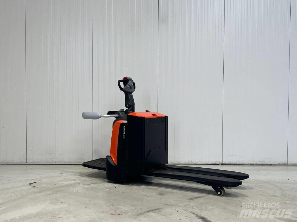 BT LPE200 B Porta-paletes com plataforma