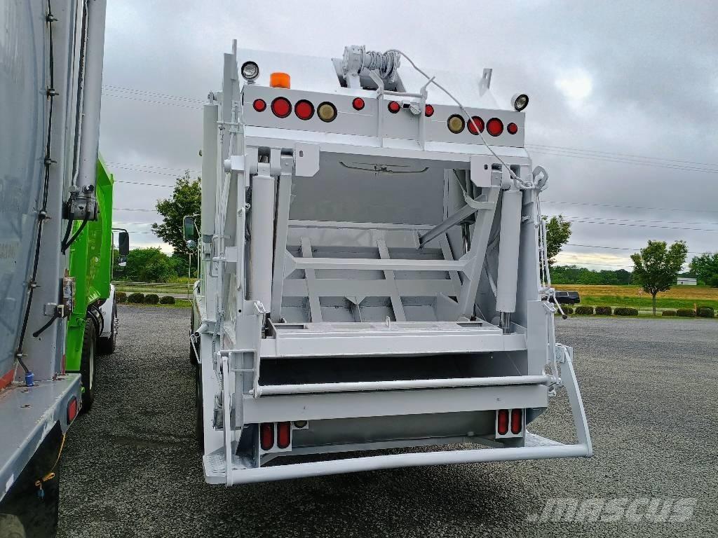 Sterling L7500 Camiões de lixo