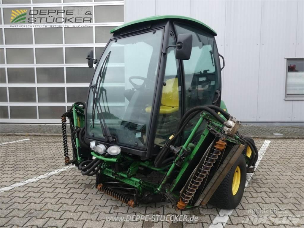 John Deere 8900A Gadanheiras