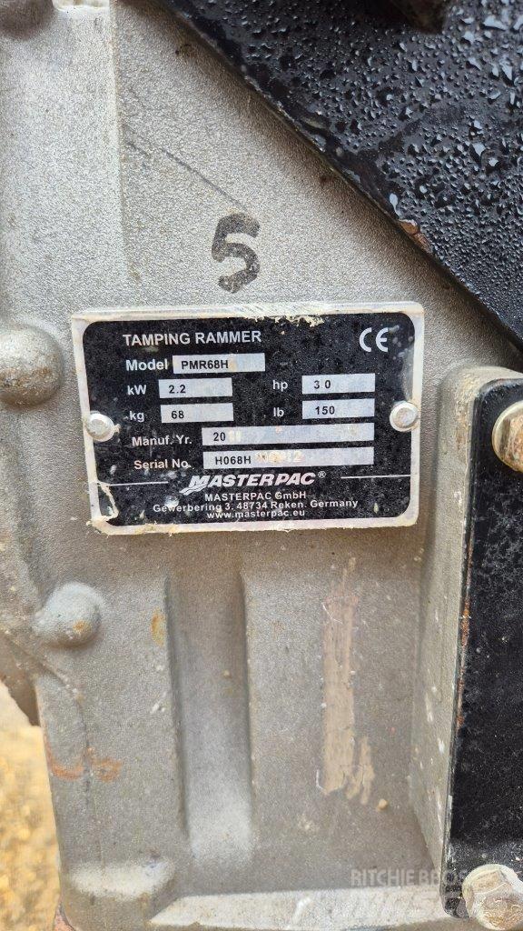 Masterpac PMR 68H Compactadores para terra