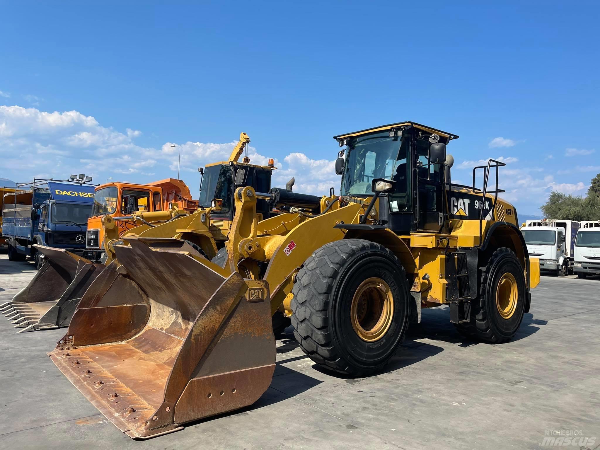 CAT 966K Carregadeiras de rodas