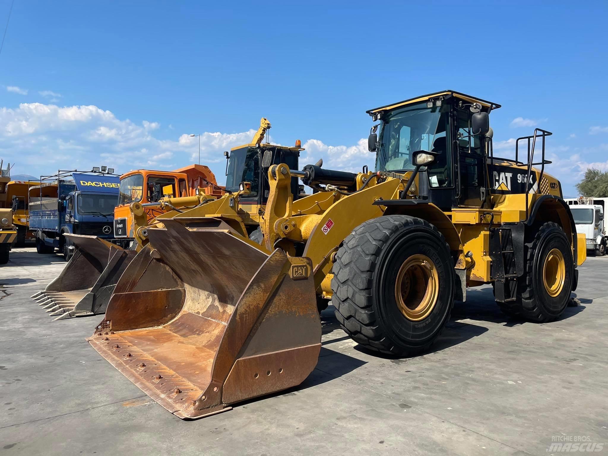 CAT 966K Carregadeiras de rodas