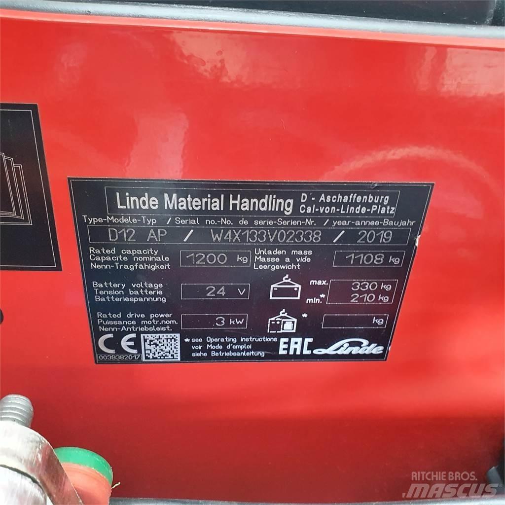 Linde D12AP Empilhador para operador externo