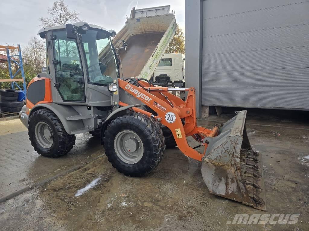 Atlas AR 65 Carregadeiras de rodas