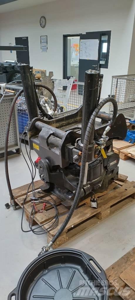 CAT TRS 23 Escavadeiras de esteiras
