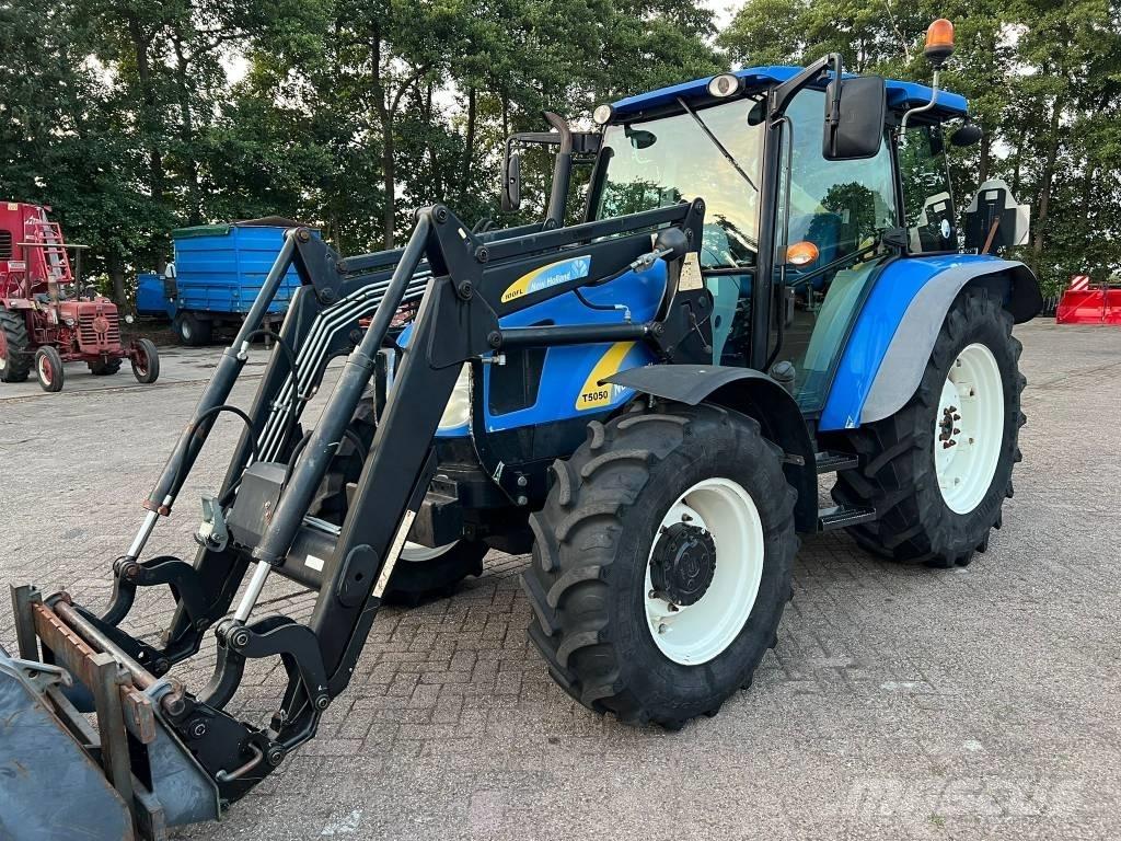 New Holland T 5050 Tratores Agrícolas usados