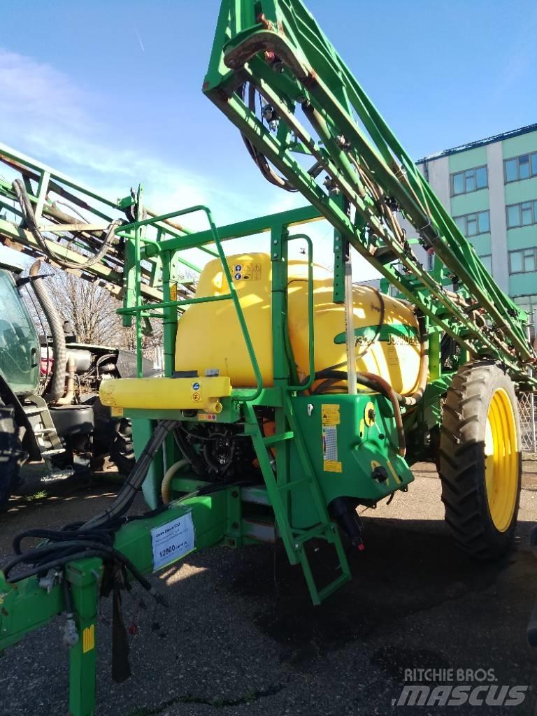 John Deere 732 Pulverizadores rebocados