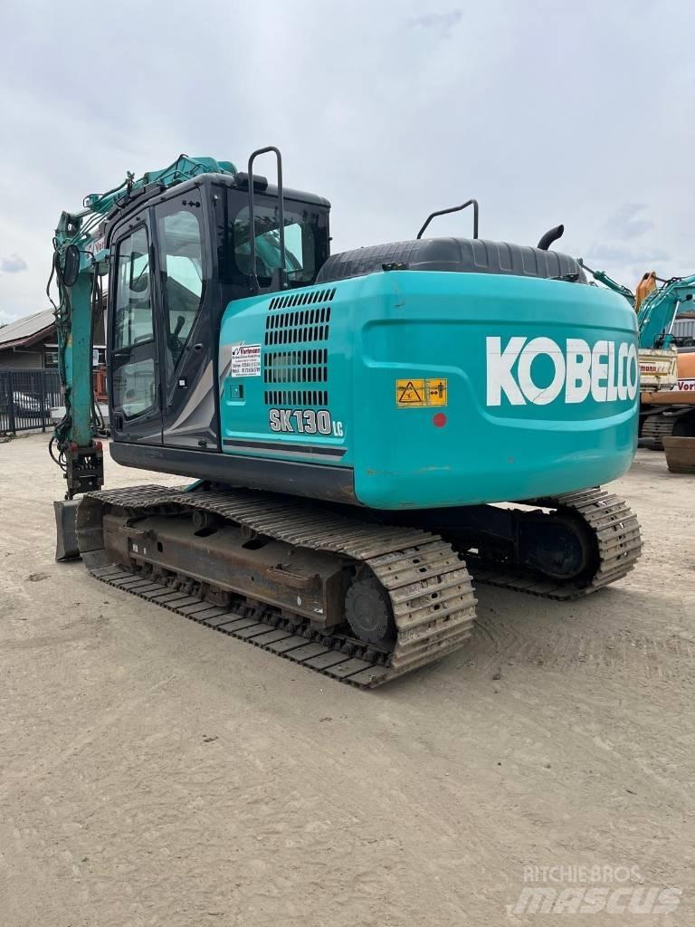 Kobelco SK130LC-11 Escavadeiras de esteiras