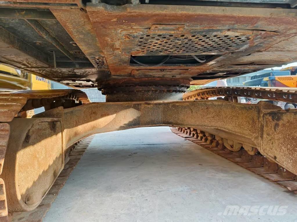 Hyundai R300LC-9S Escavadeiras de esteiras