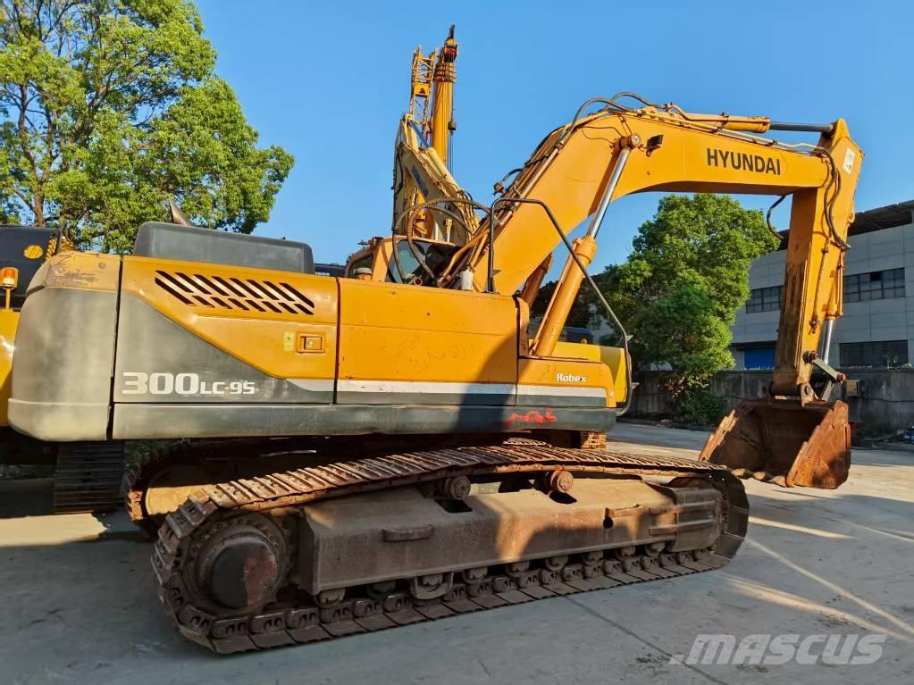 Hyundai R300LC-9S Escavadeiras de esteiras