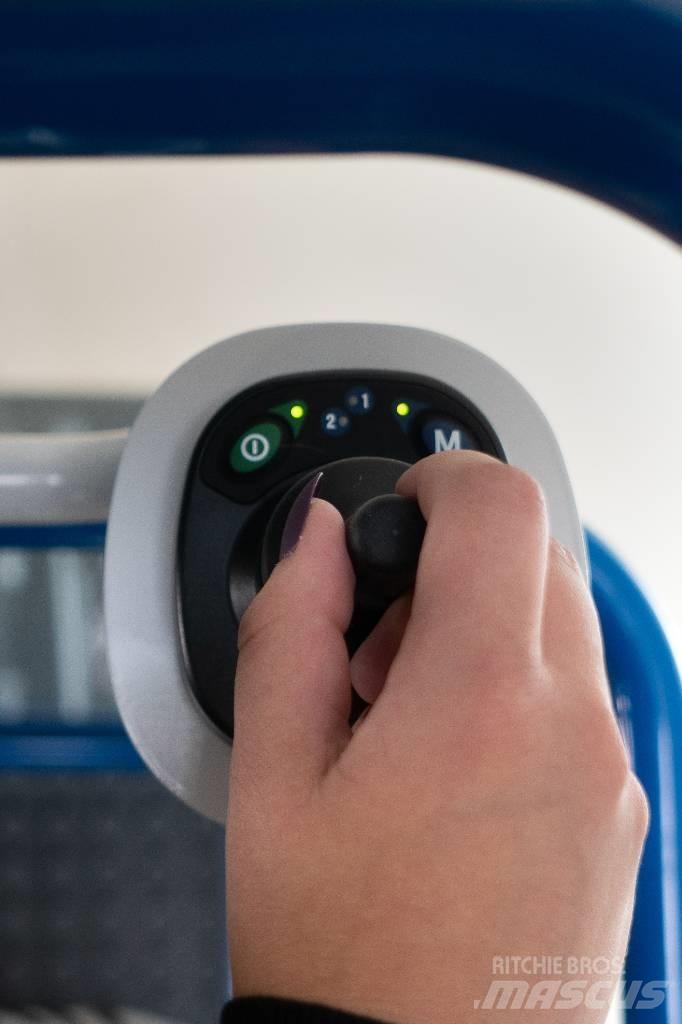 Ixolift  500 - DEMO Plataformas de braço compactas auto-propulsão