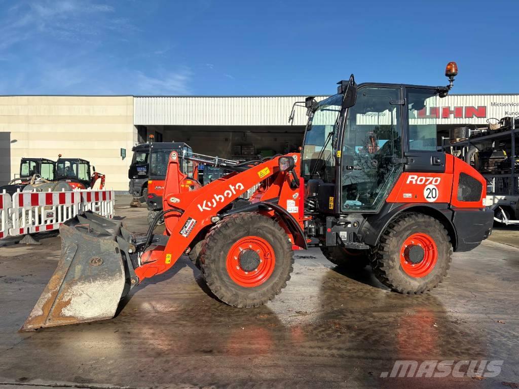 Kubota R 070 Carregadeiras de rodas