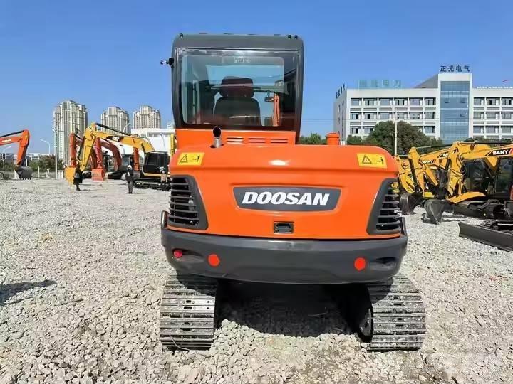 Doosan DX60-9C Escavadeiras de esteiras